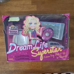 Dreamlife superstar